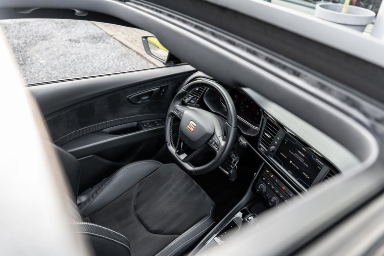 Vehicle Image 19