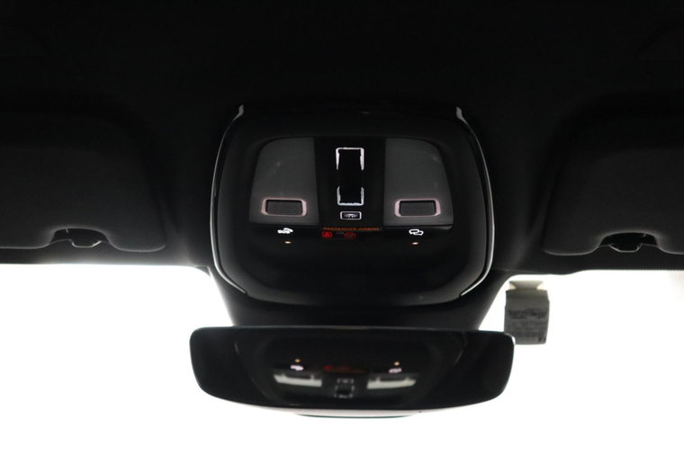 Vehicle Image 39