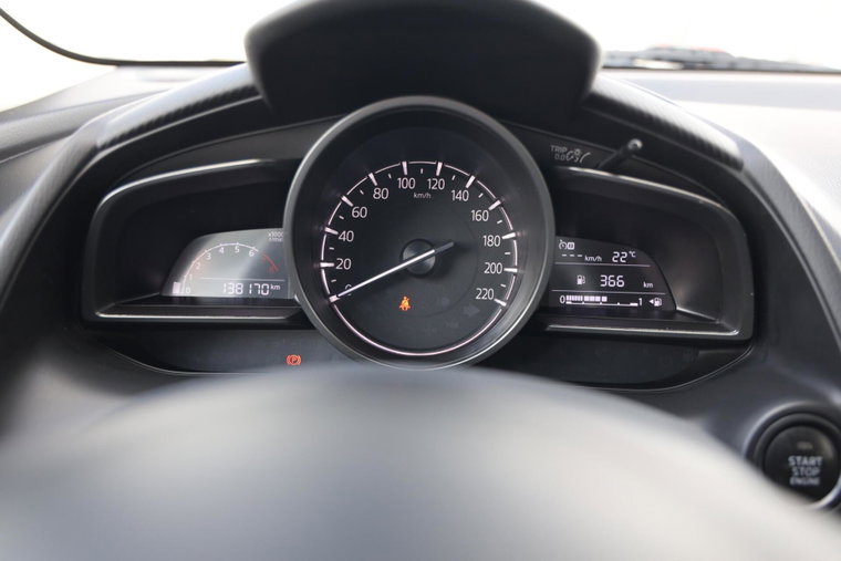 Vehicle Image 30