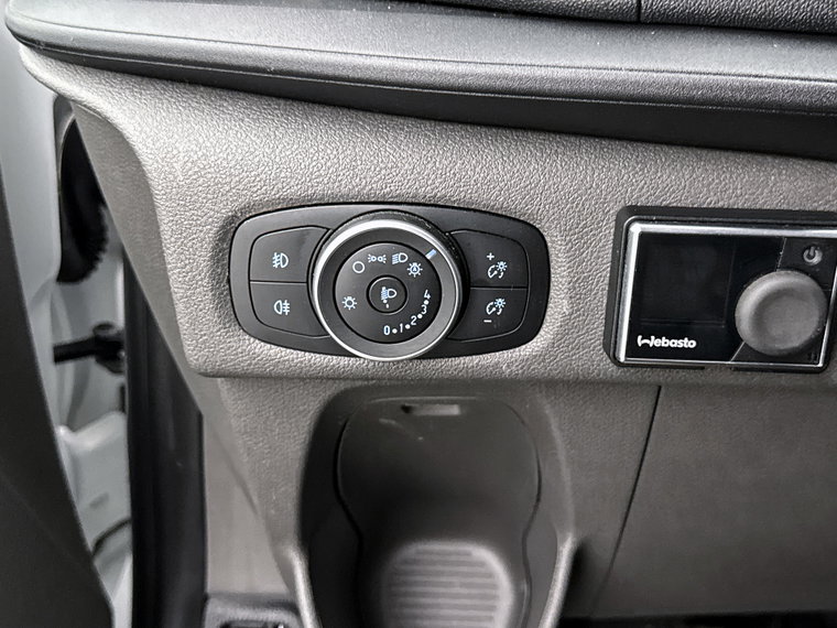Vehicle Image 24