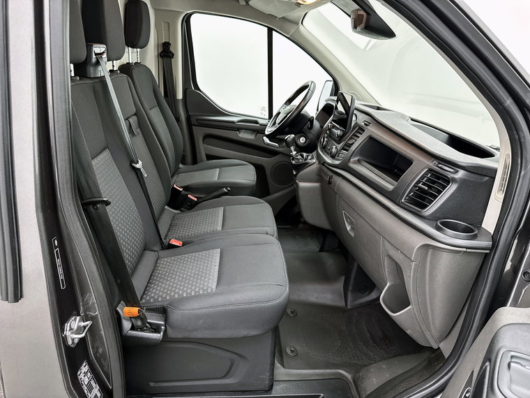 Vehicle Image 22