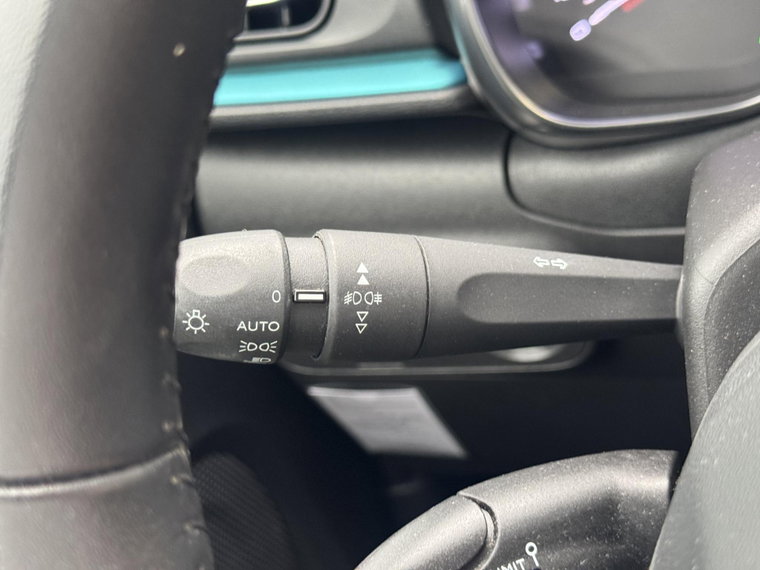Vehicle Image 33