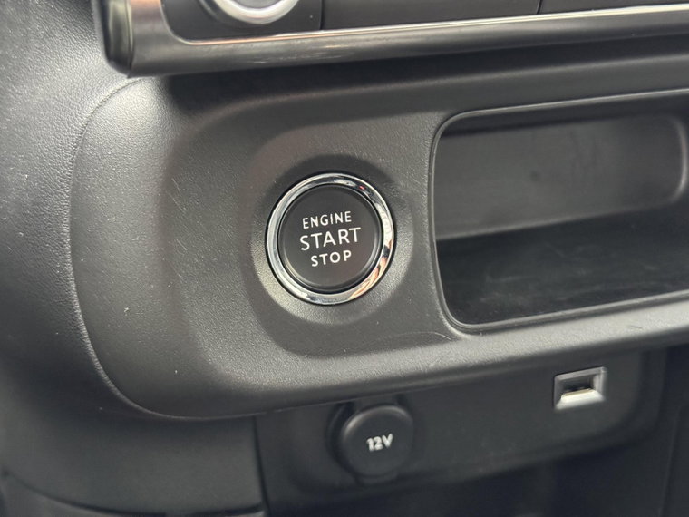 Vehicle Image 42