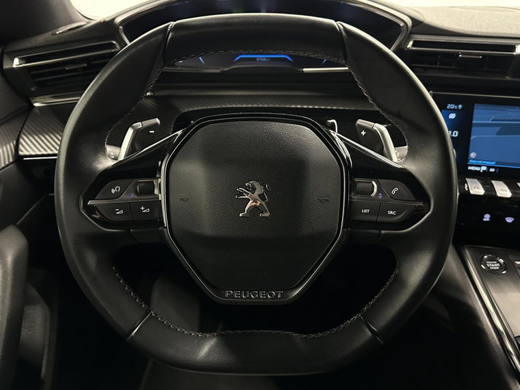 Vehicle Image 25