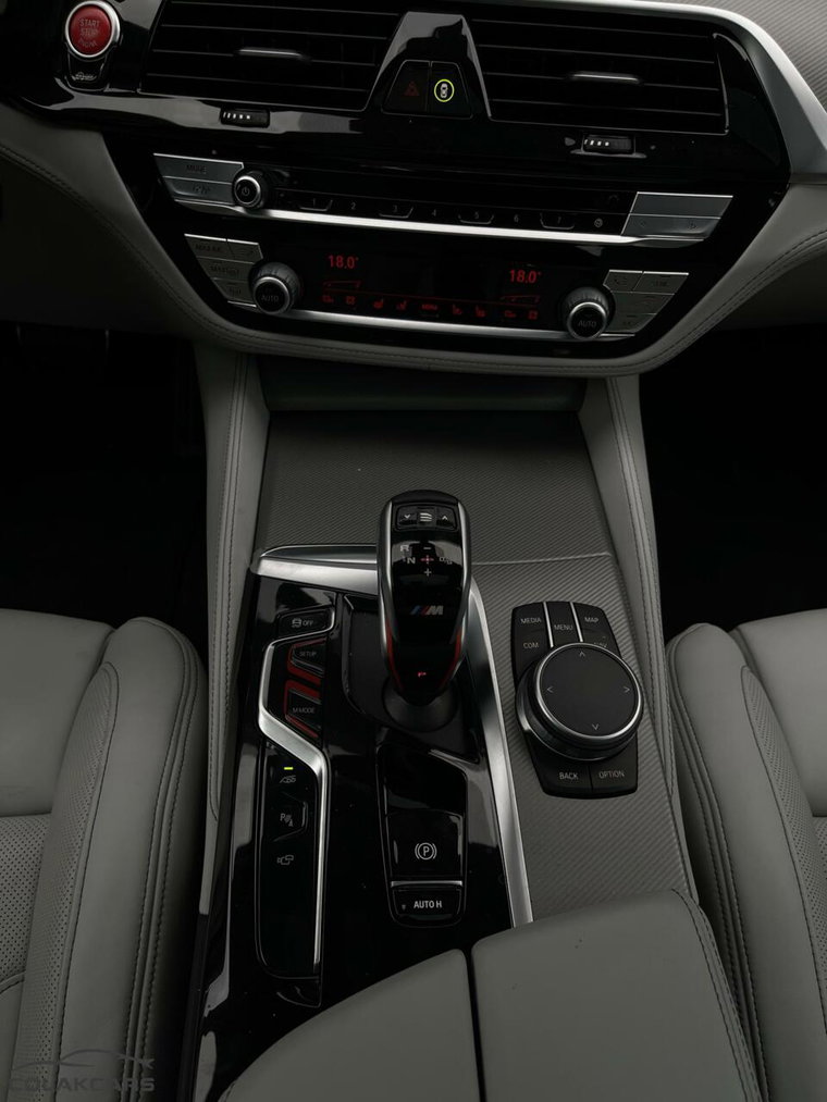 Vehicle Image 51