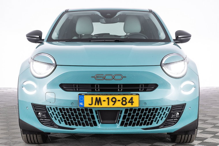 Vehicle Image 34