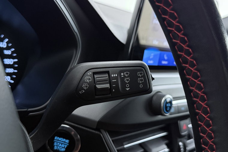 Vehicle Image 29