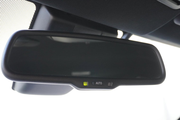 Vehicle Image 33