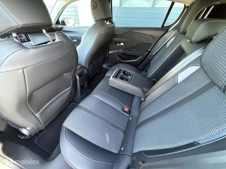 Vehicle Image 39