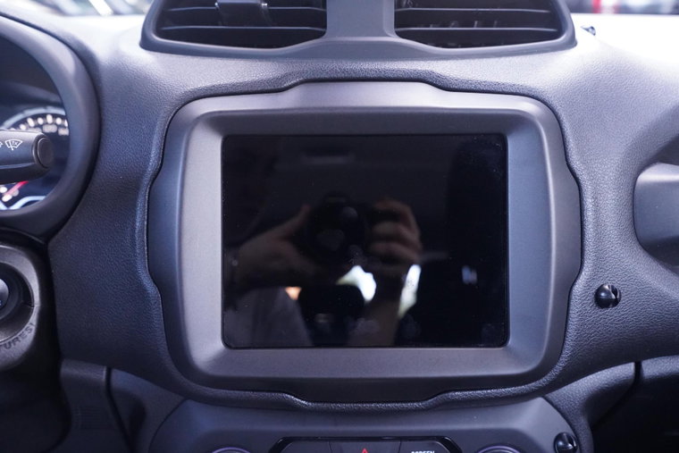 Vehicle Image 31