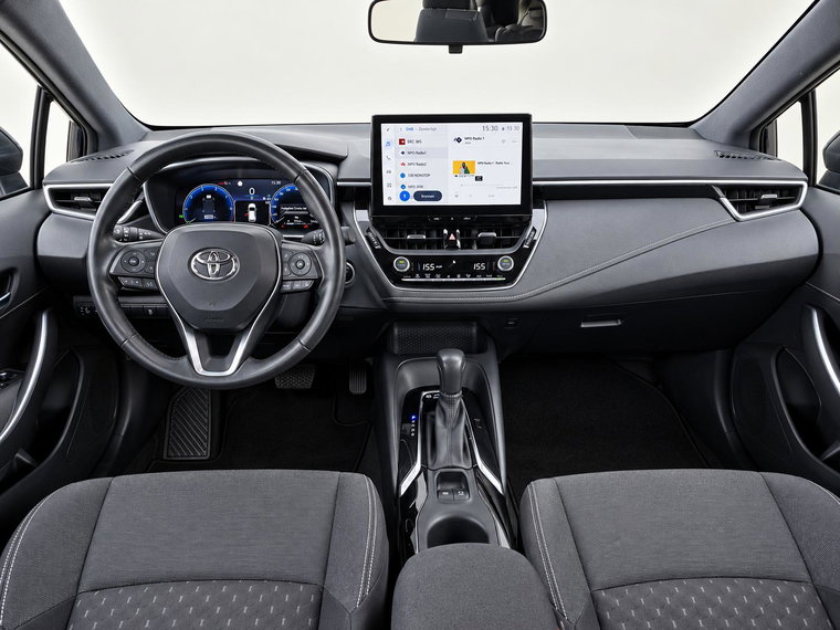 Vehicle Image 6
