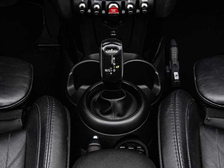 Vehicle Image 40