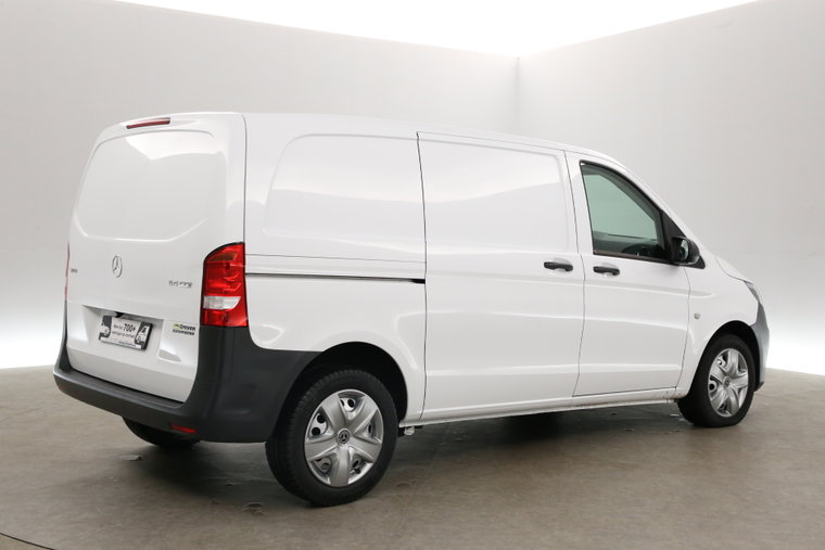 Vehicle Image 26