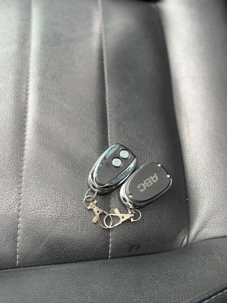 Vehicle Image 21