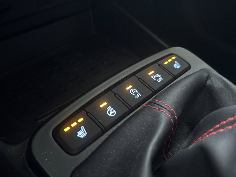 Vehicle Image 26