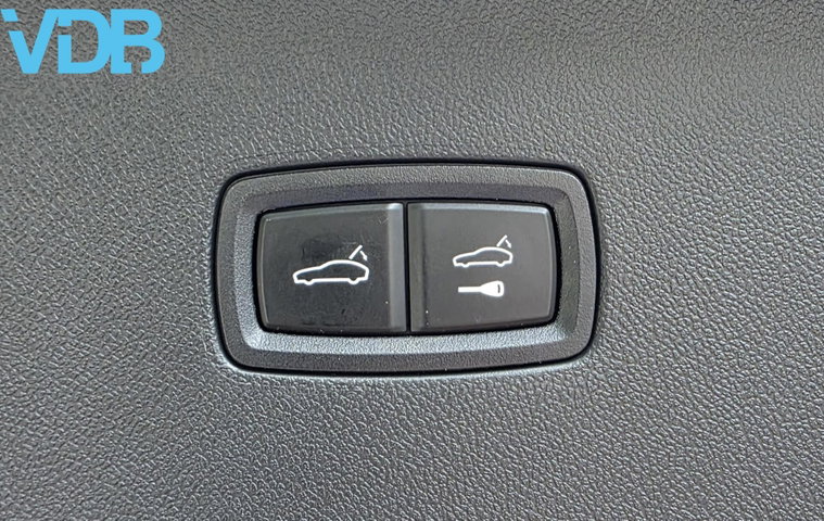 Vehicle Image 29