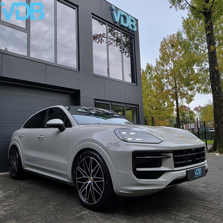 Vehicle Image 35