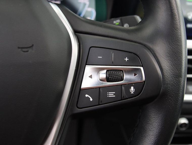 Vehicle Image 37