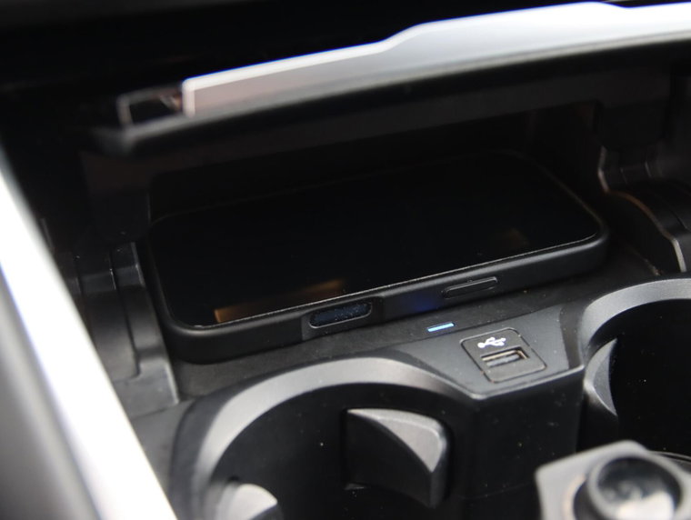 Vehicle Image 39