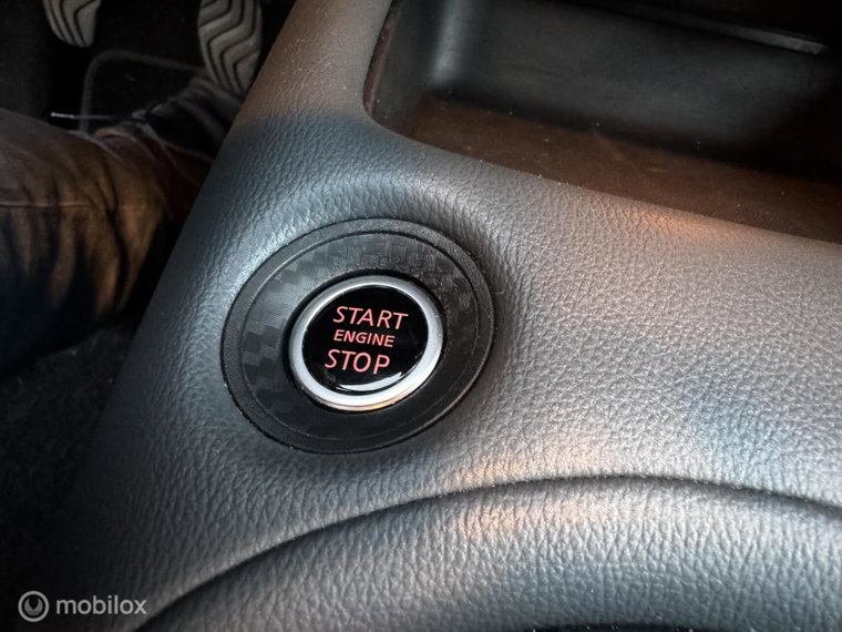 Vehicle Image 42