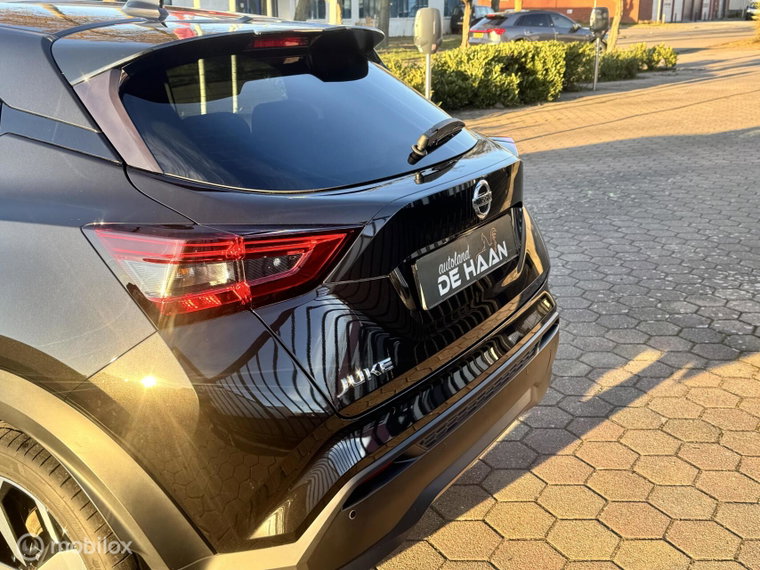 Vehicle Image 56