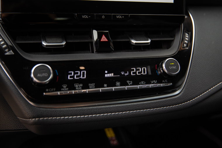 Vehicle Image 18