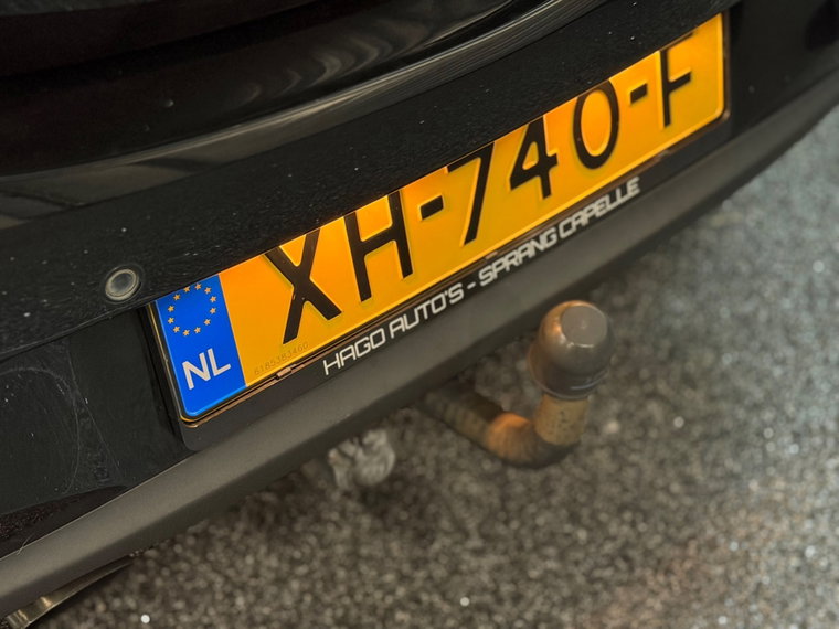 Vehicle Image 28