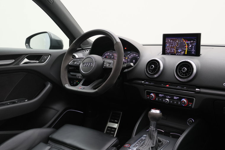 Vehicle Image 39