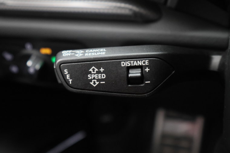 Vehicle Image 47
