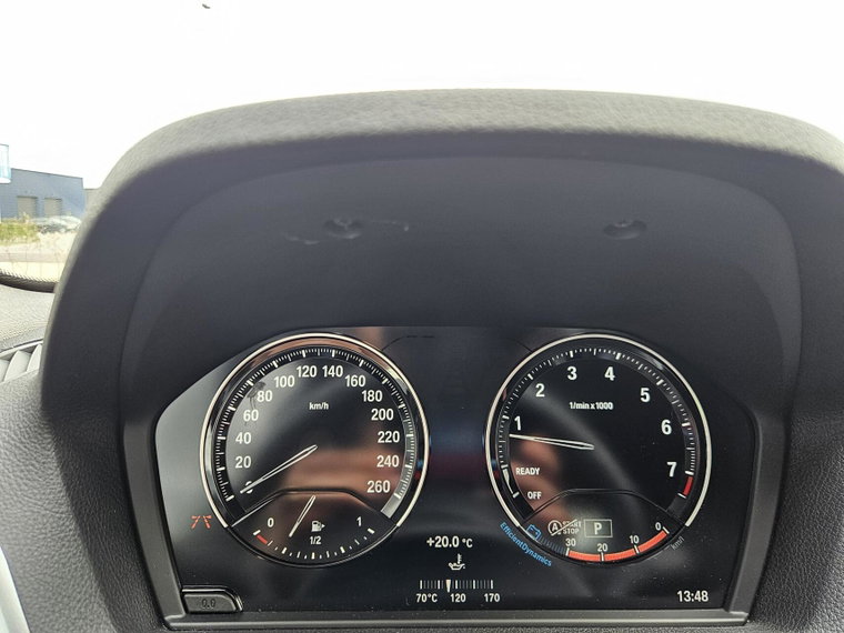 Vehicle Image 33