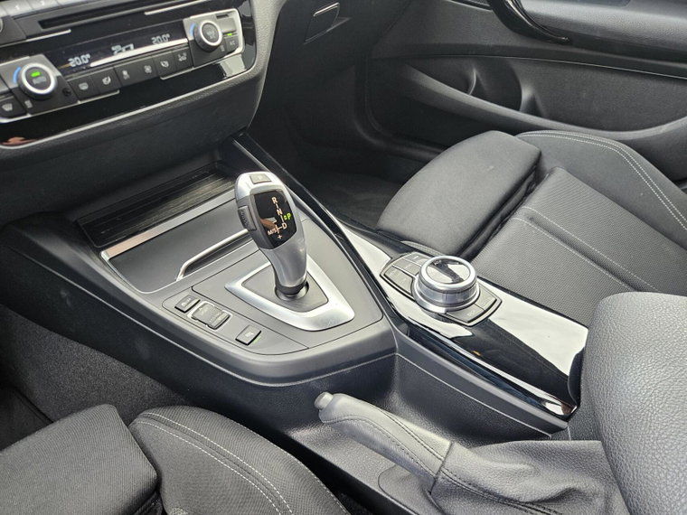 Vehicle Image 39