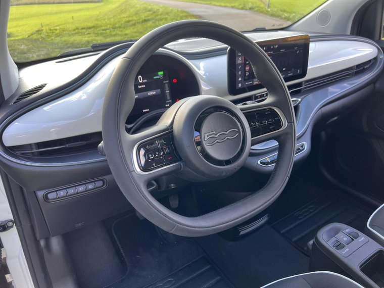 Vehicle Image 35