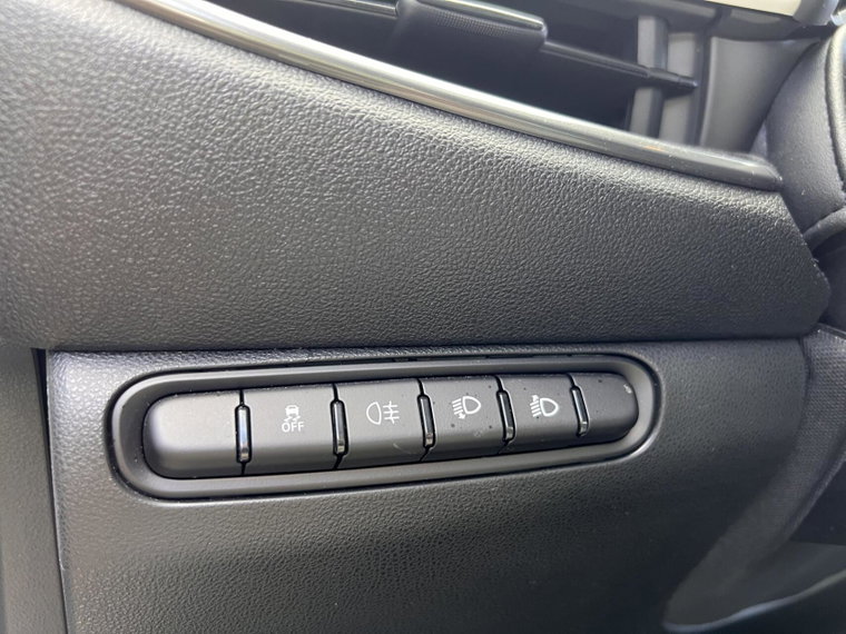 Vehicle Image 38