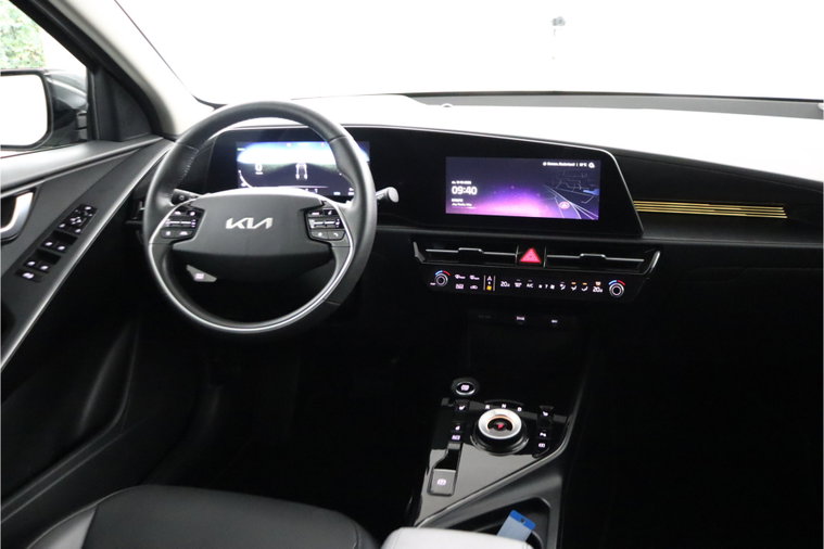 Vehicle Image 34