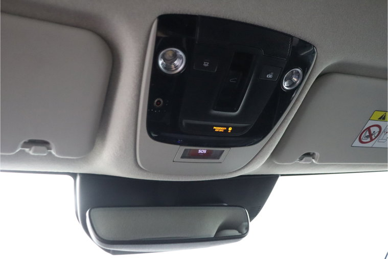 Vehicle Image 37