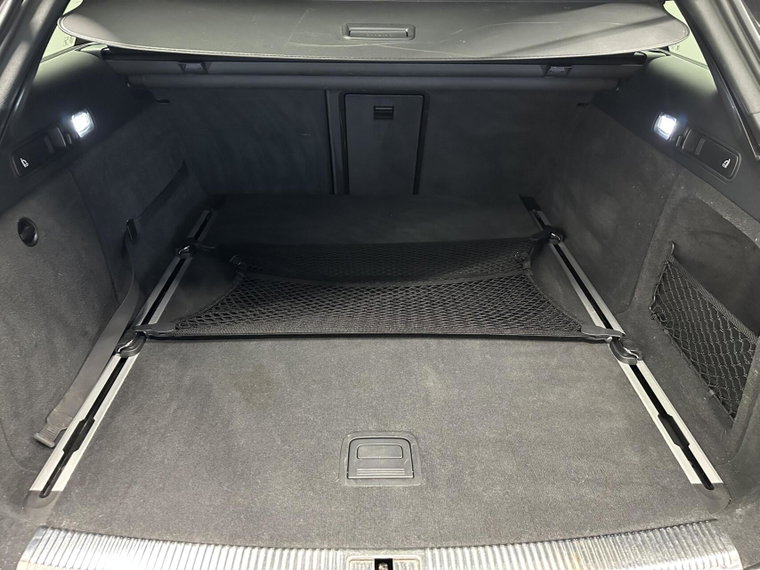 Vehicle Image 45