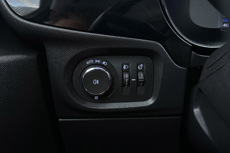 Vehicle Image 36
