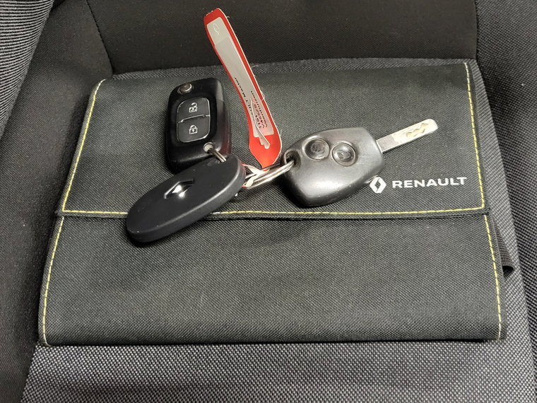 Vehicle Image 19