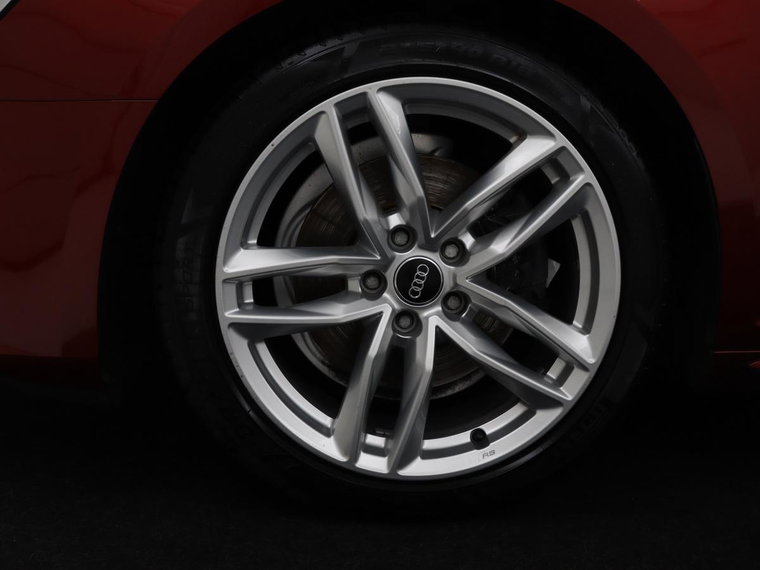 Vehicle Image 37