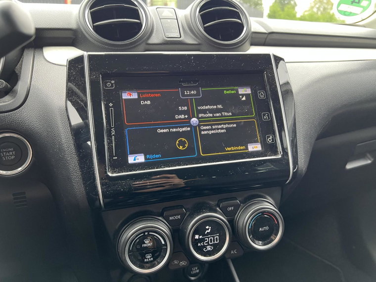 Vehicle Image 16