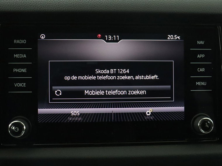 Vehicle Image 25