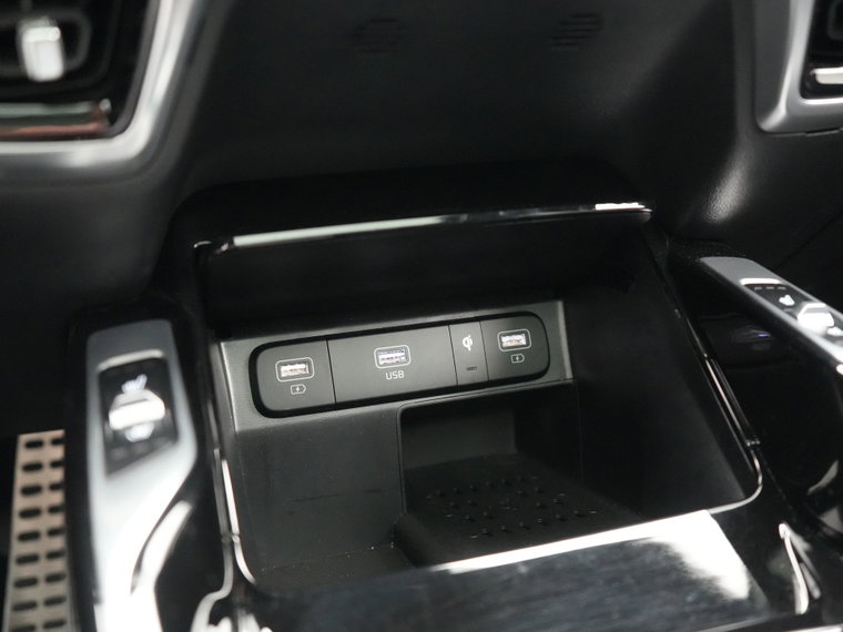 Vehicle Image 39