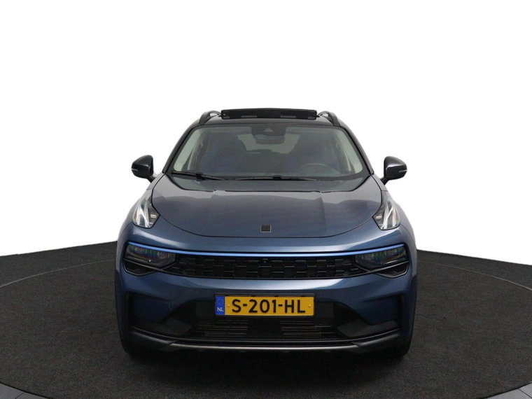 Vehicle Image 32