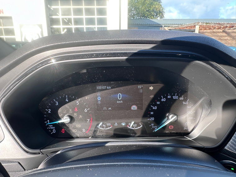 Vehicle Image 20