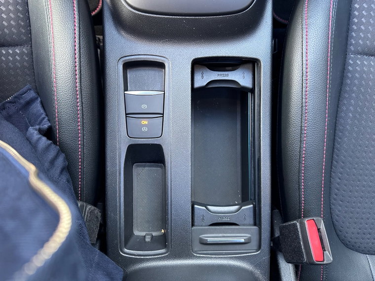 Vehicle Image 31