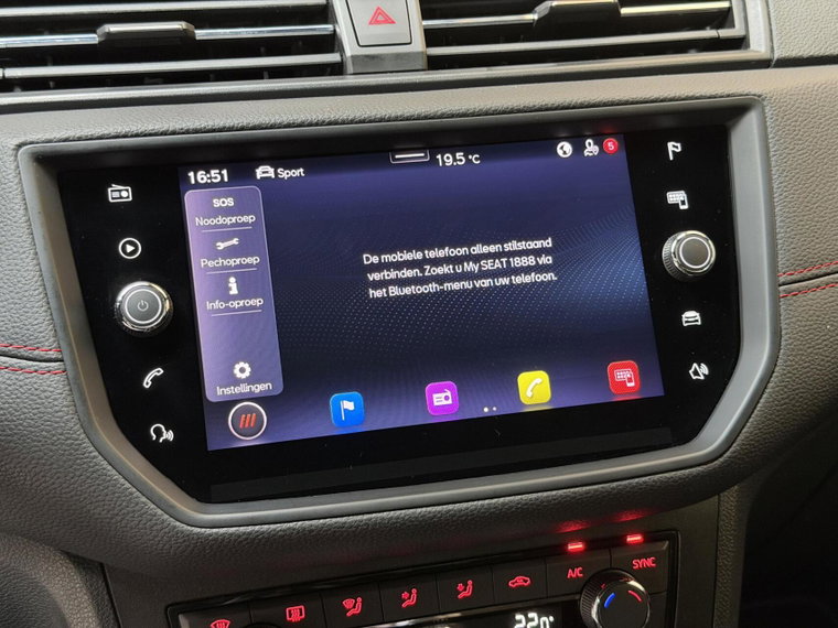 Vehicle Image 22