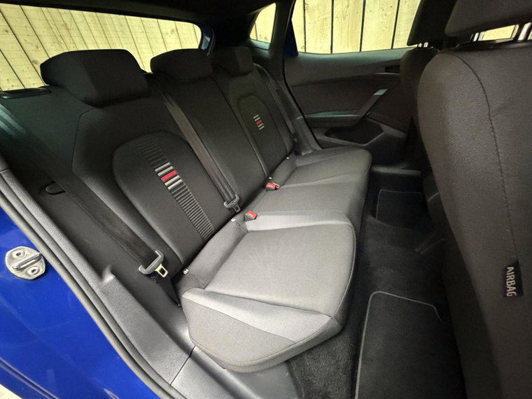 Vehicle Image 48