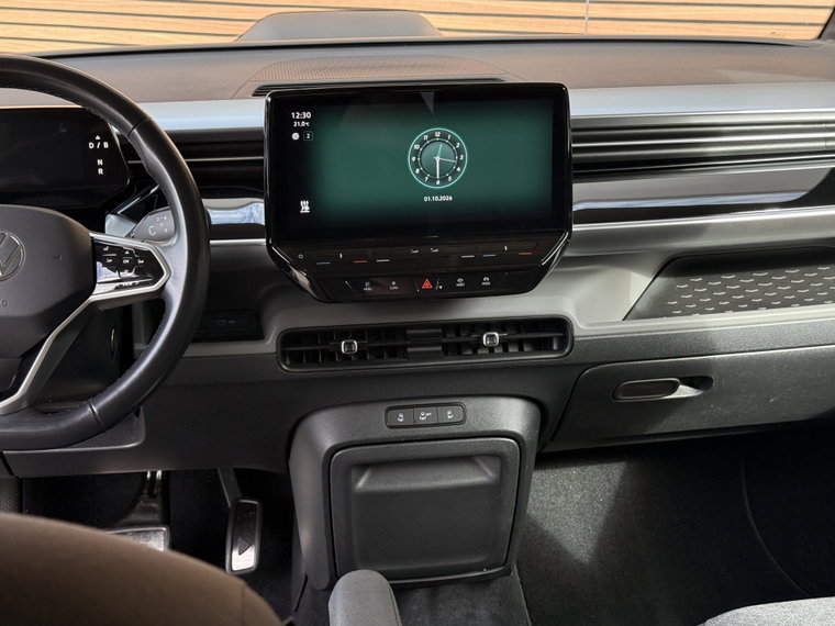 Vehicle Image 36