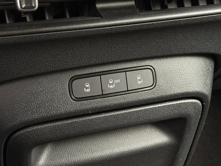 Vehicle Image 46