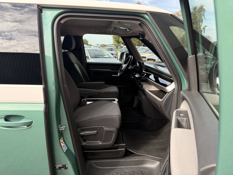 Vehicle Image 51